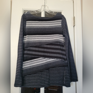 Calvin Klein performance quick dry women's long‎ sleeve shirt size large